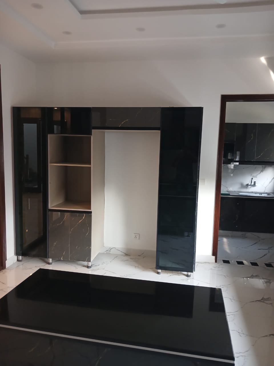 1 Kanal Modern House for Sale in Block B, Lake City Meadows Lahore – Near DHA Phase 5