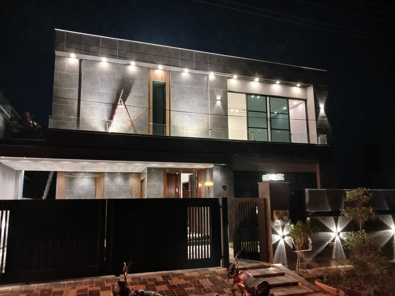 1 Kanal Modern House for Sale in Block B, Lake City Meadows Lahore – Near DHA Phase 5