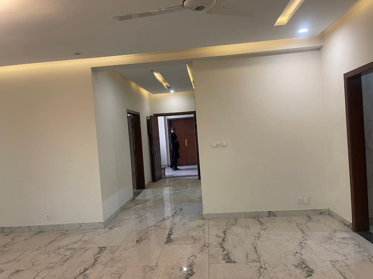 3 Bed Apartment for Sale in D Block, Askari 11 – 4th Floor