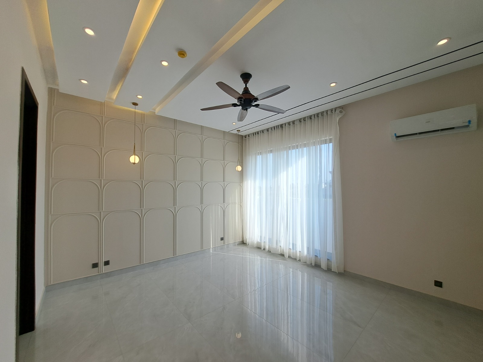 1 Kanal Brand New Luxury House for Sale on 100 Ft Road, Sector T, DHA Phase 7 Lahore