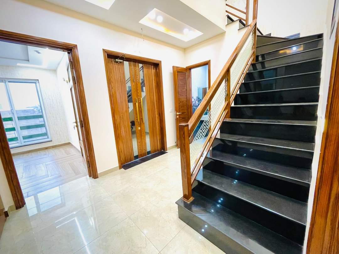 Spacious 10 Marla Outclass Bungalow for Sale in DHA Phase 4 (Owner Built)