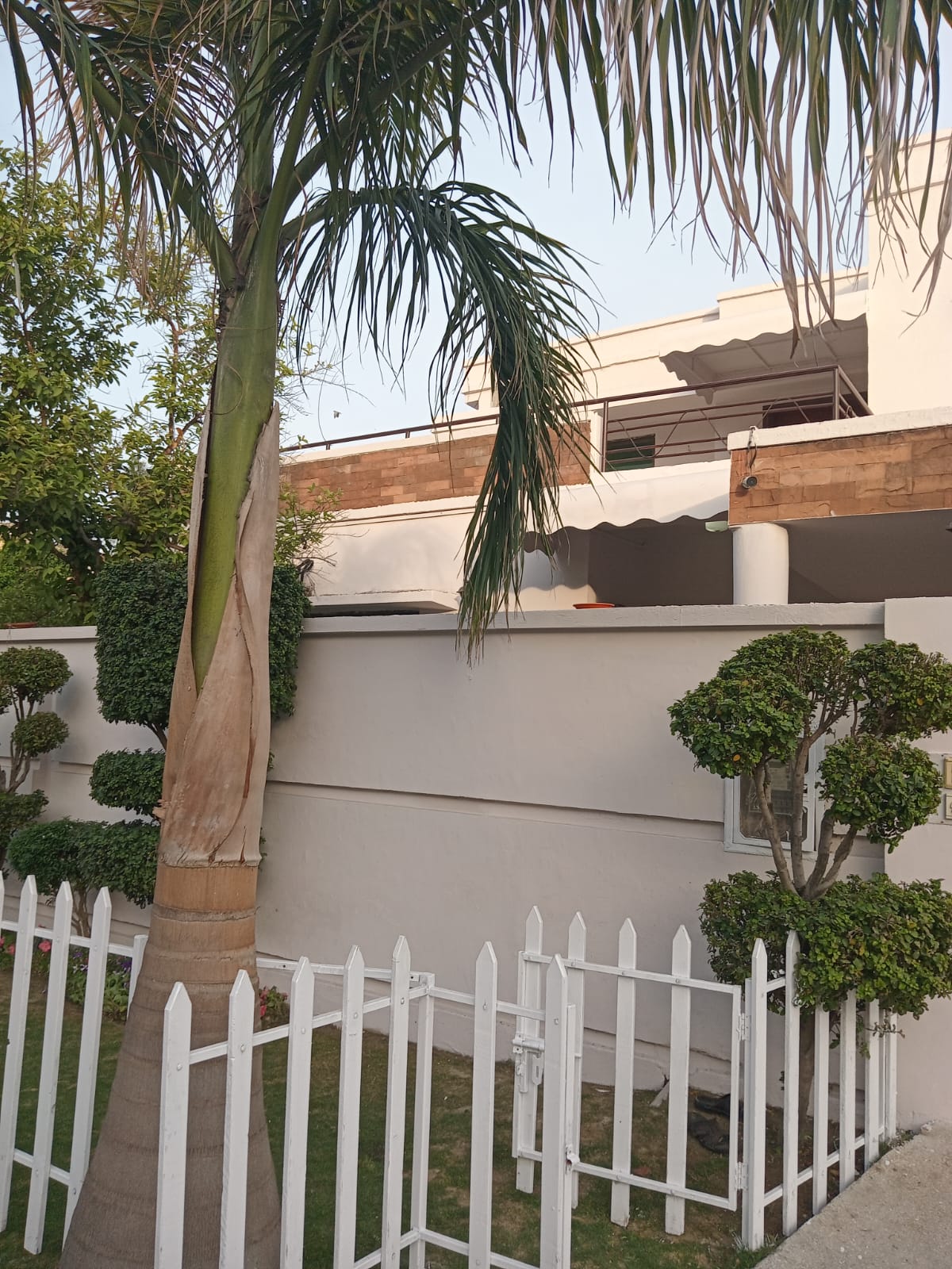 14 Marla ST House for Sale in Falcon Complex, Gulberg 3 Lahore