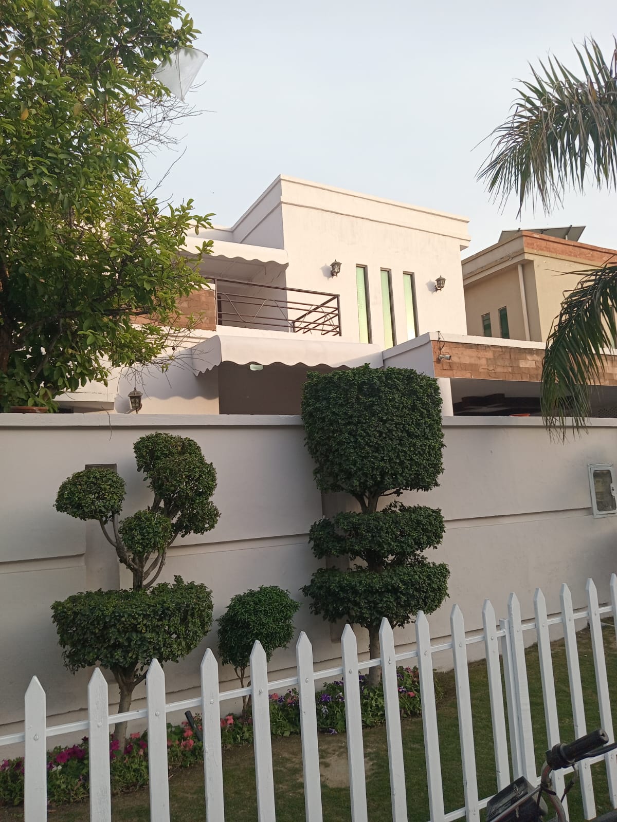 14 Marla ST House for Sale in Falcon Complex, Gulberg 3 Lahore