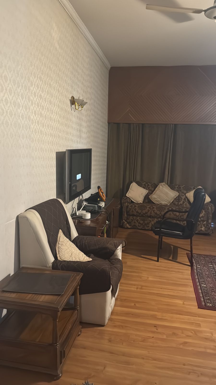 2 Kanal Red Bricks House for Sale in S Block, Phase 2, DHA Lahore