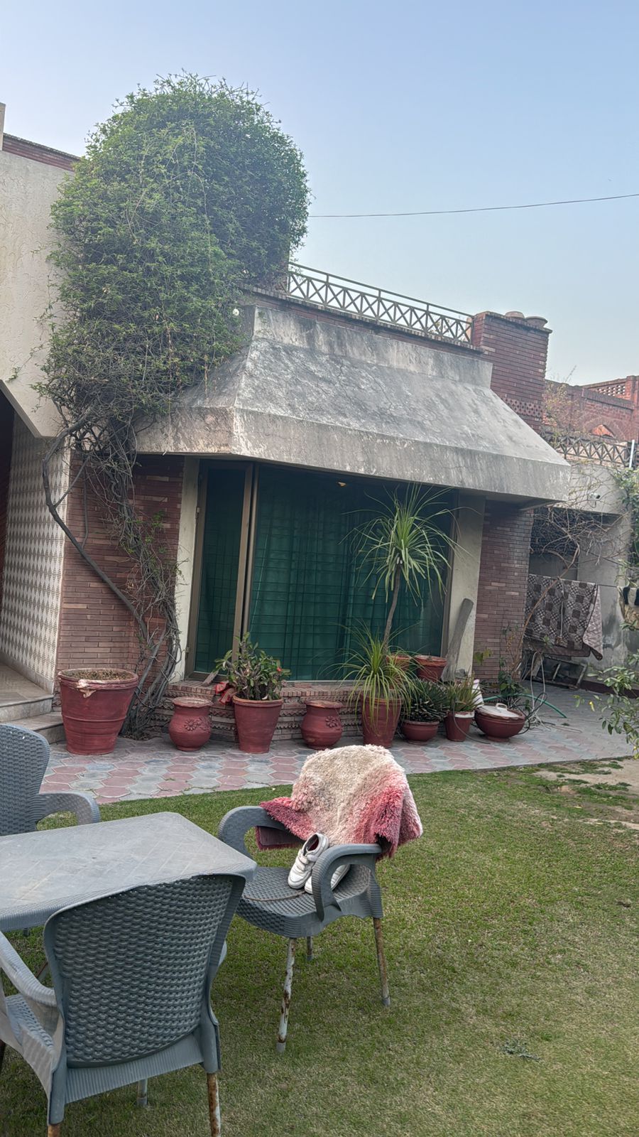 2 Kanal Red Bricks House for Sale in S Block, Phase 2, DHA Lahore