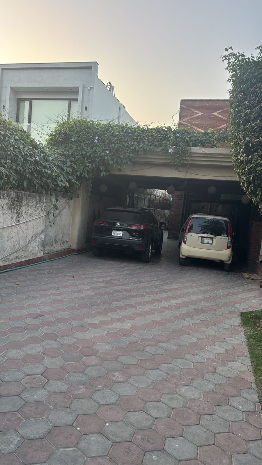 2 Kanal Red Bricks House for Sale in S Block, Phase 2, DHA Lahore