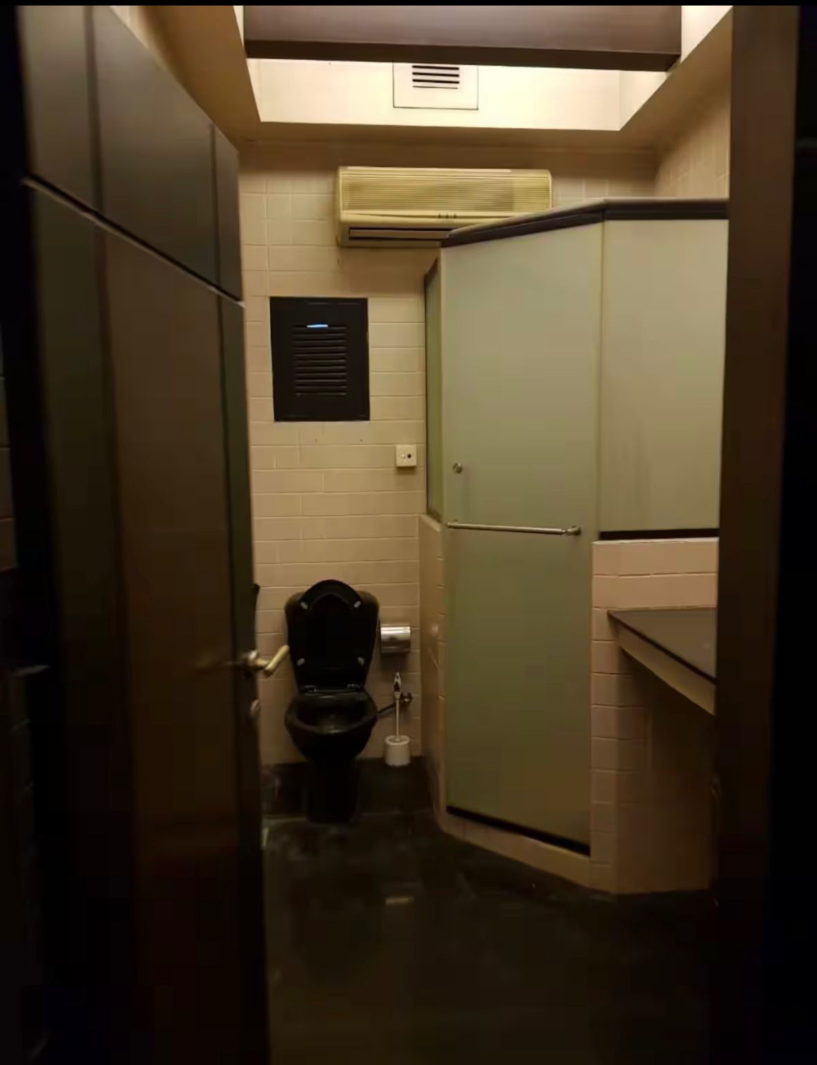 2 Kanal Red Bricks House for Sale in S Block, Phase 2, DHA Lahore