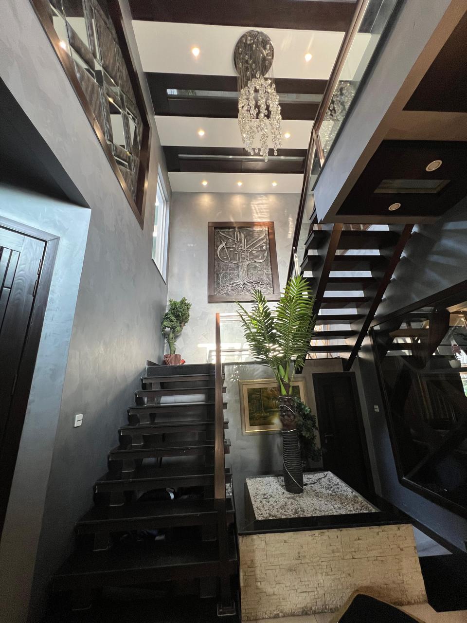 1 Kanal House for Sale in N Block, DHA Phase 6 Lahore