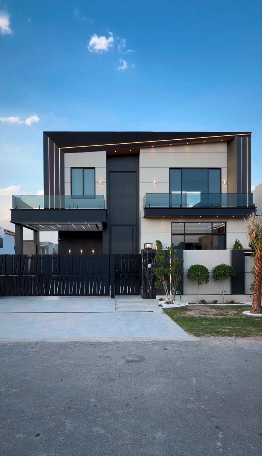 1 Kanal Ultra Modern House for Sale – Q Block, DHA Phase 7 Lahore
