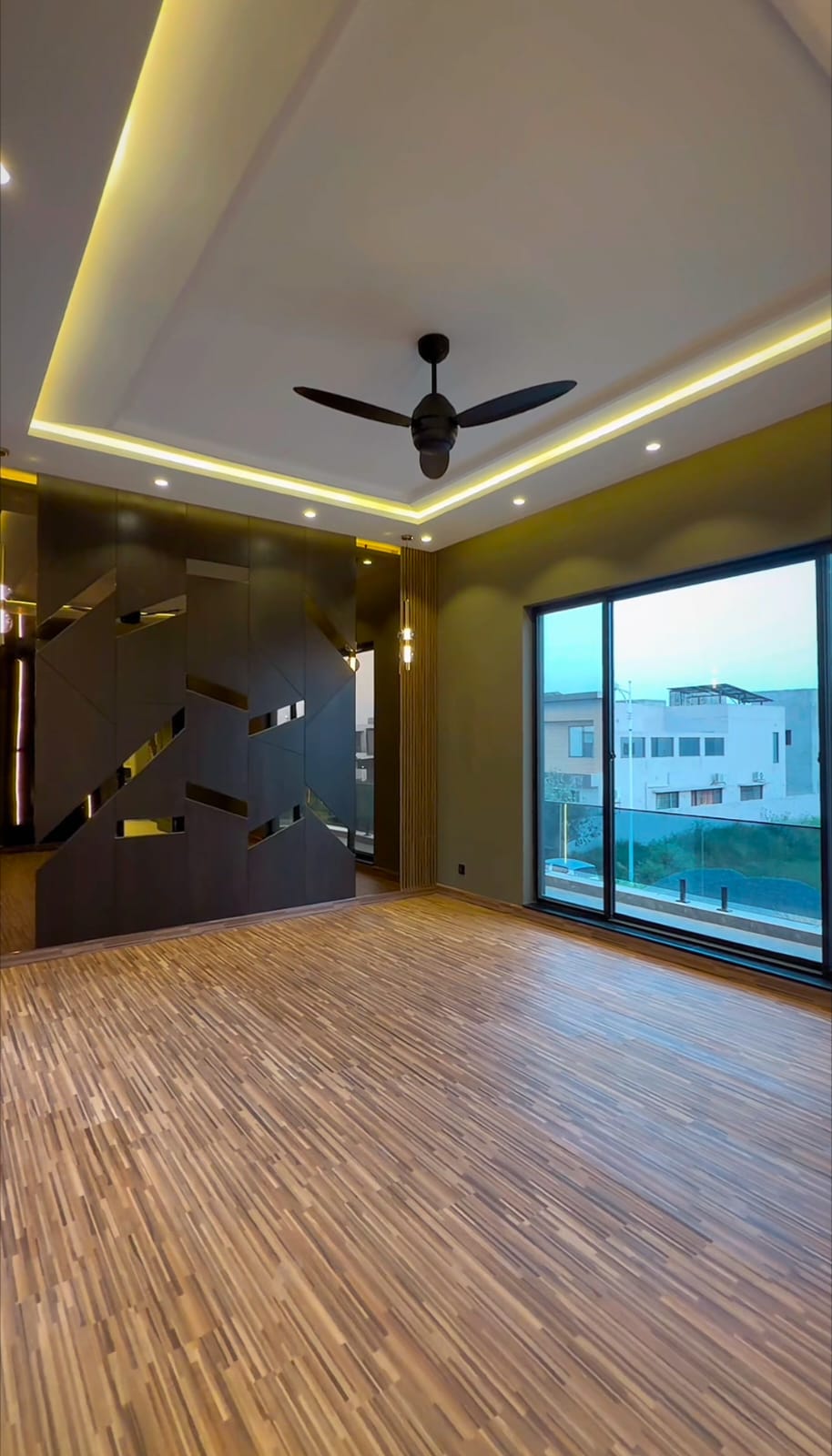 1 Kanal Ultra Modern House for Sale – Q Block, DHA Phase 7 Lahore