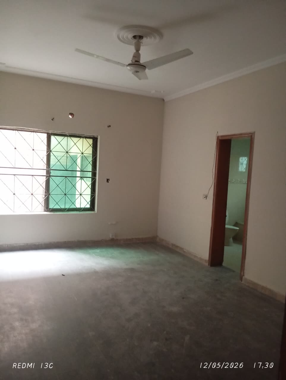 10 Marla Apartment for Rent in Askari 11 Sector B Near McDonald’s