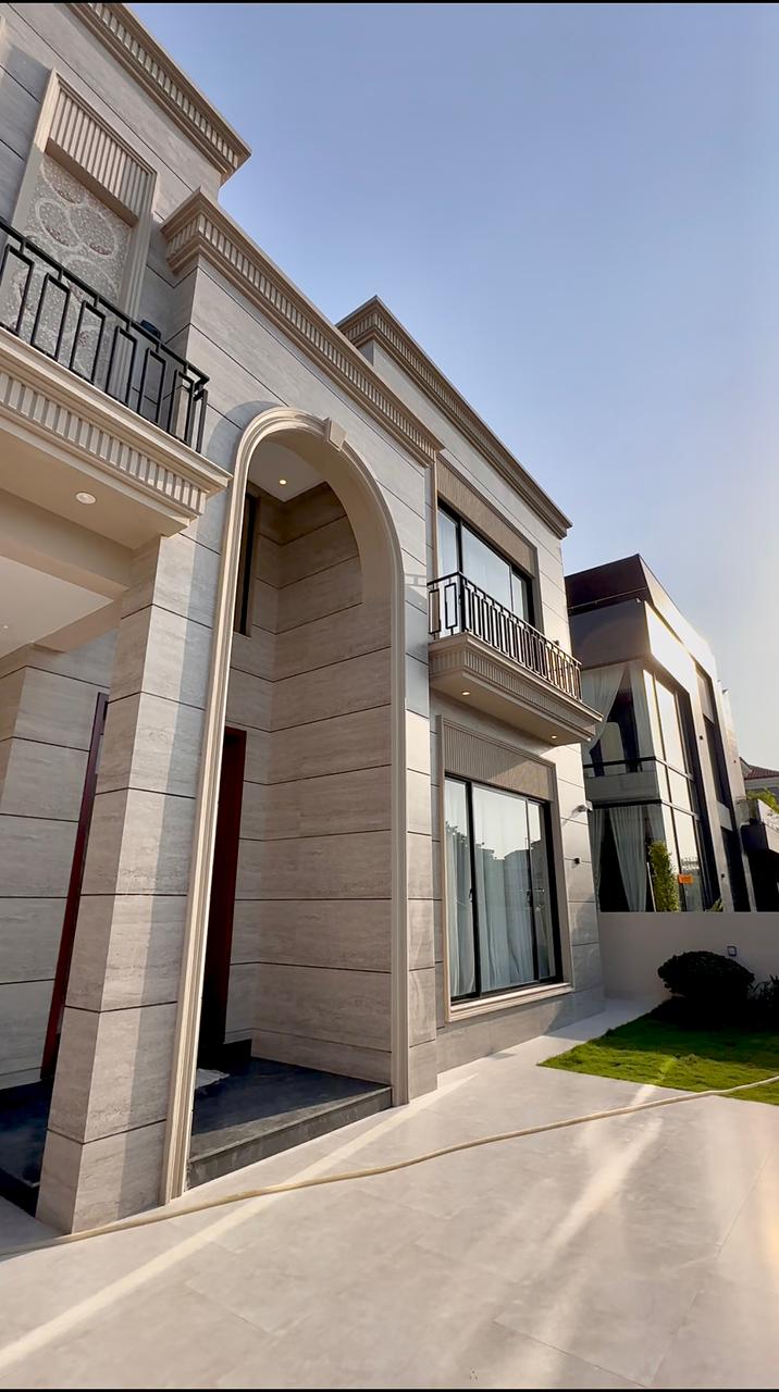 1 Kanal Corner Double Unit House for Sale in DHA Phase 7 Lahore
