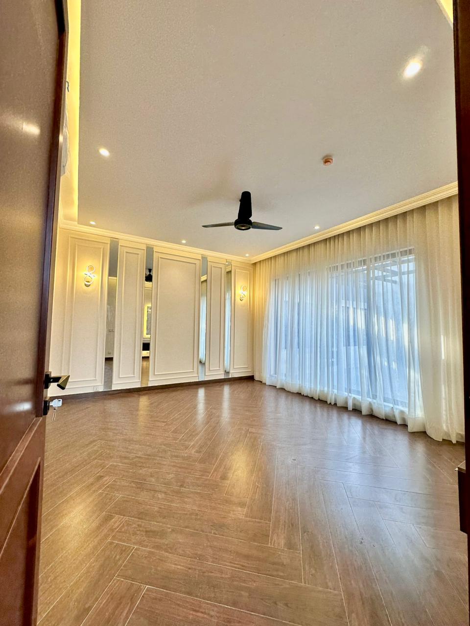 1 Kanal Corner Double Unit House for Sale in DHA Phase 7 Lahore