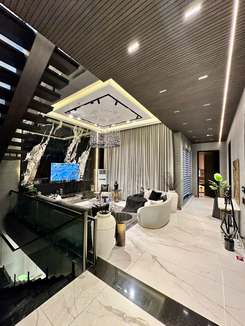 Ultra-Luxury 1 Kanal Designer House for Sale in DHA Phase 6 Lahore