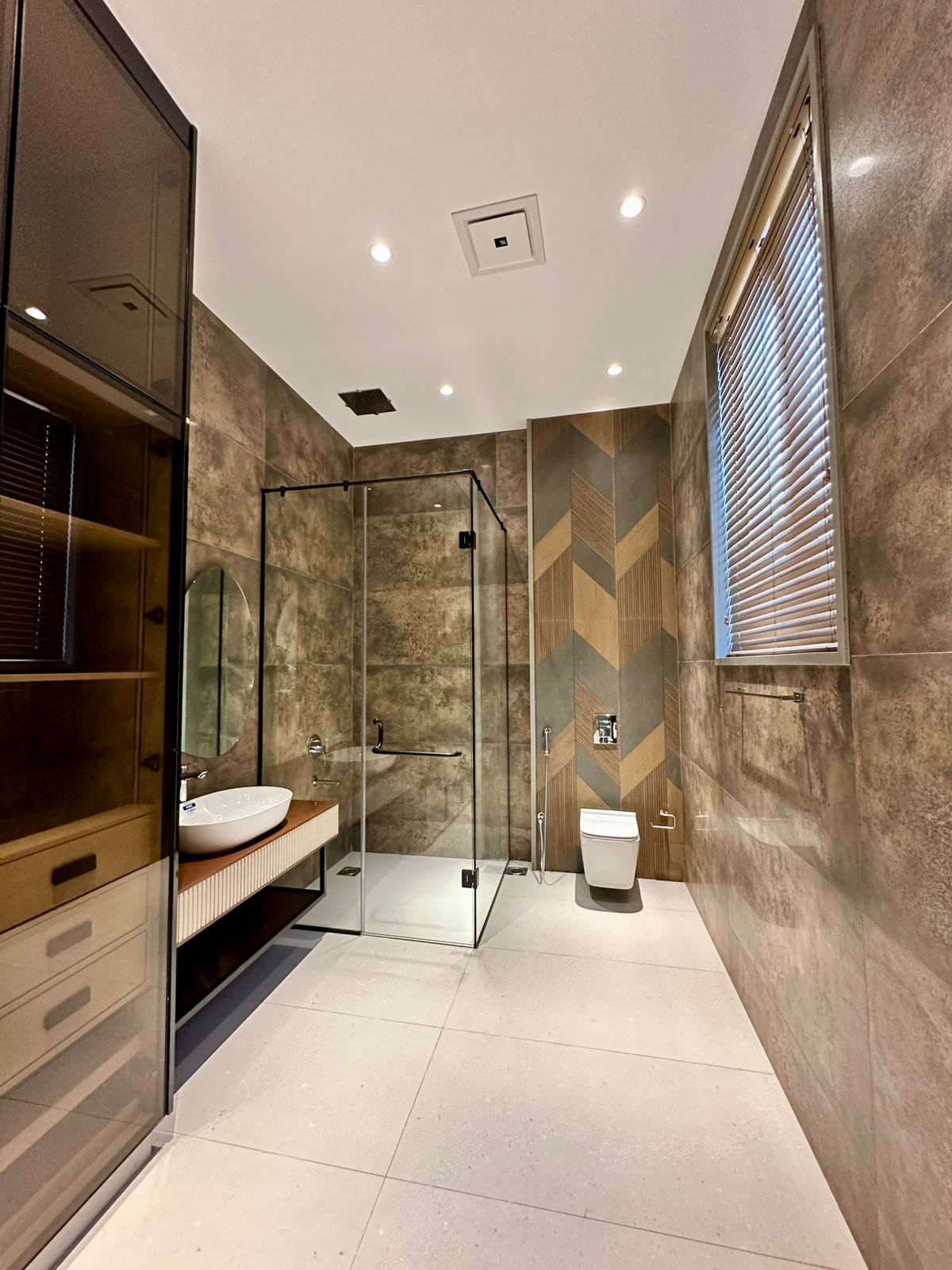 Ultra-Luxury 1 Kanal Designer House for Sale in DHA Phase 6 Lahore