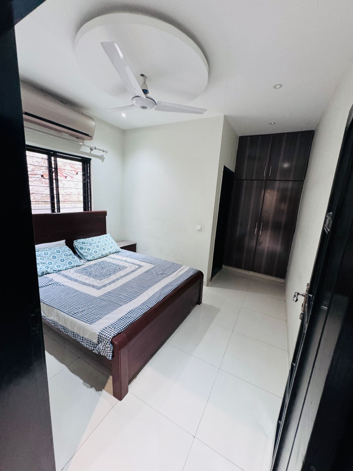 7.5 Marla Slightly Used Fully Furnished House for Sale in D Block, DHA Phase 6 Lahore