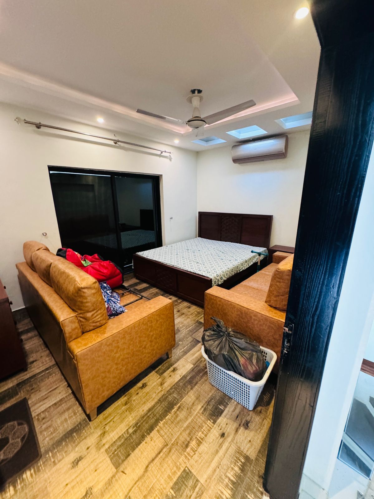 7.5 Marla Slightly Used Fully Furnished House for Sale in D Block, DHA Phase 6 Lahore