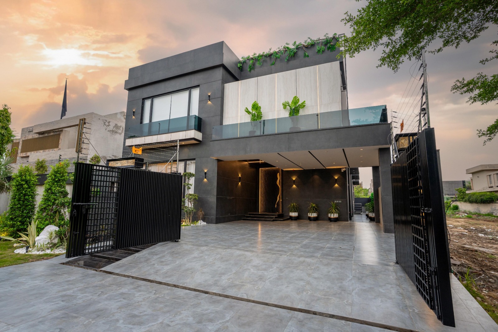 1 Kanal House Fully Furnished for sale in DHA Phase 6 Lahore