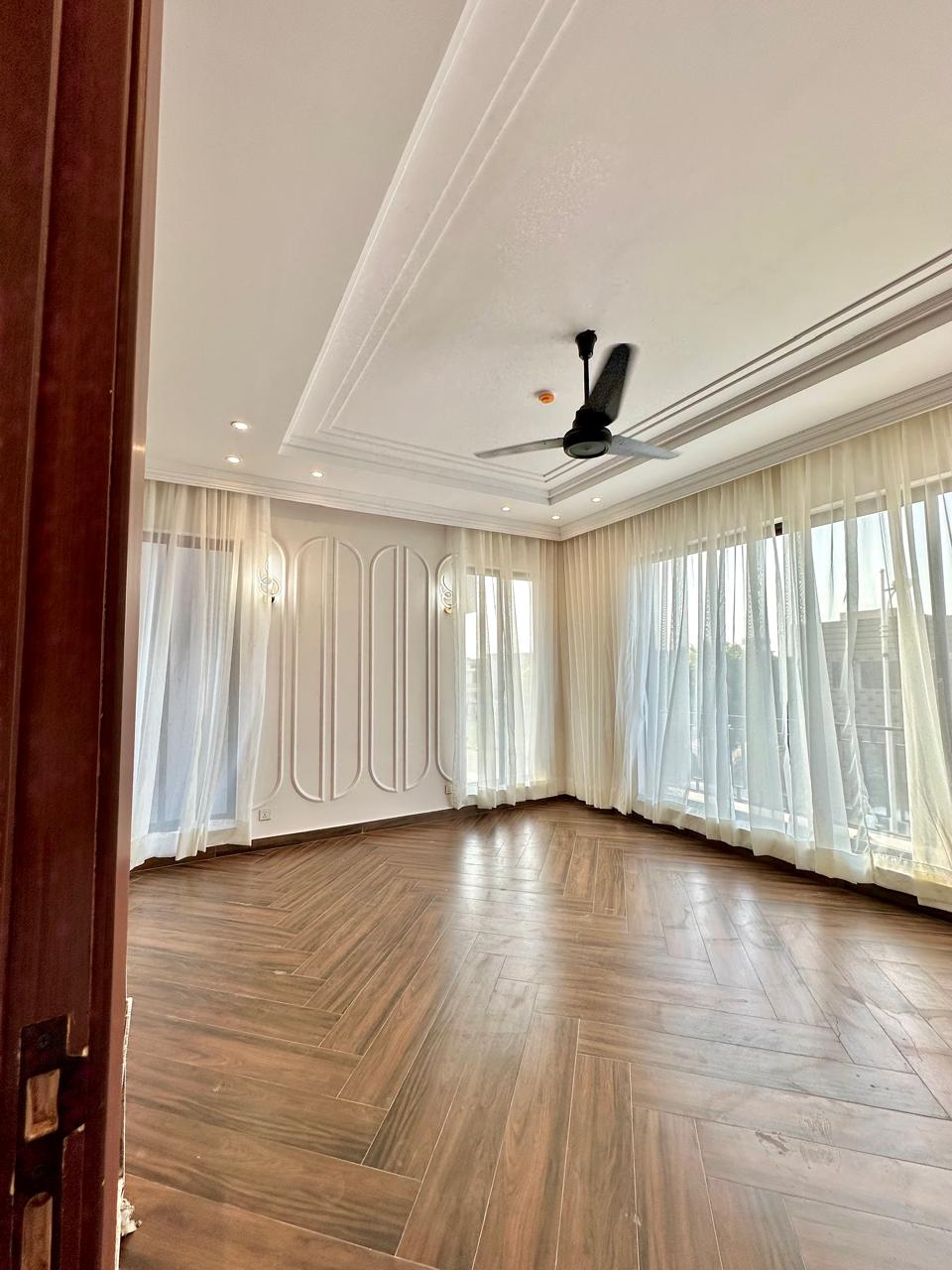 1 Kanal Corner Double Unit House for Sale in T Block, DHA Phase 7 Lahore