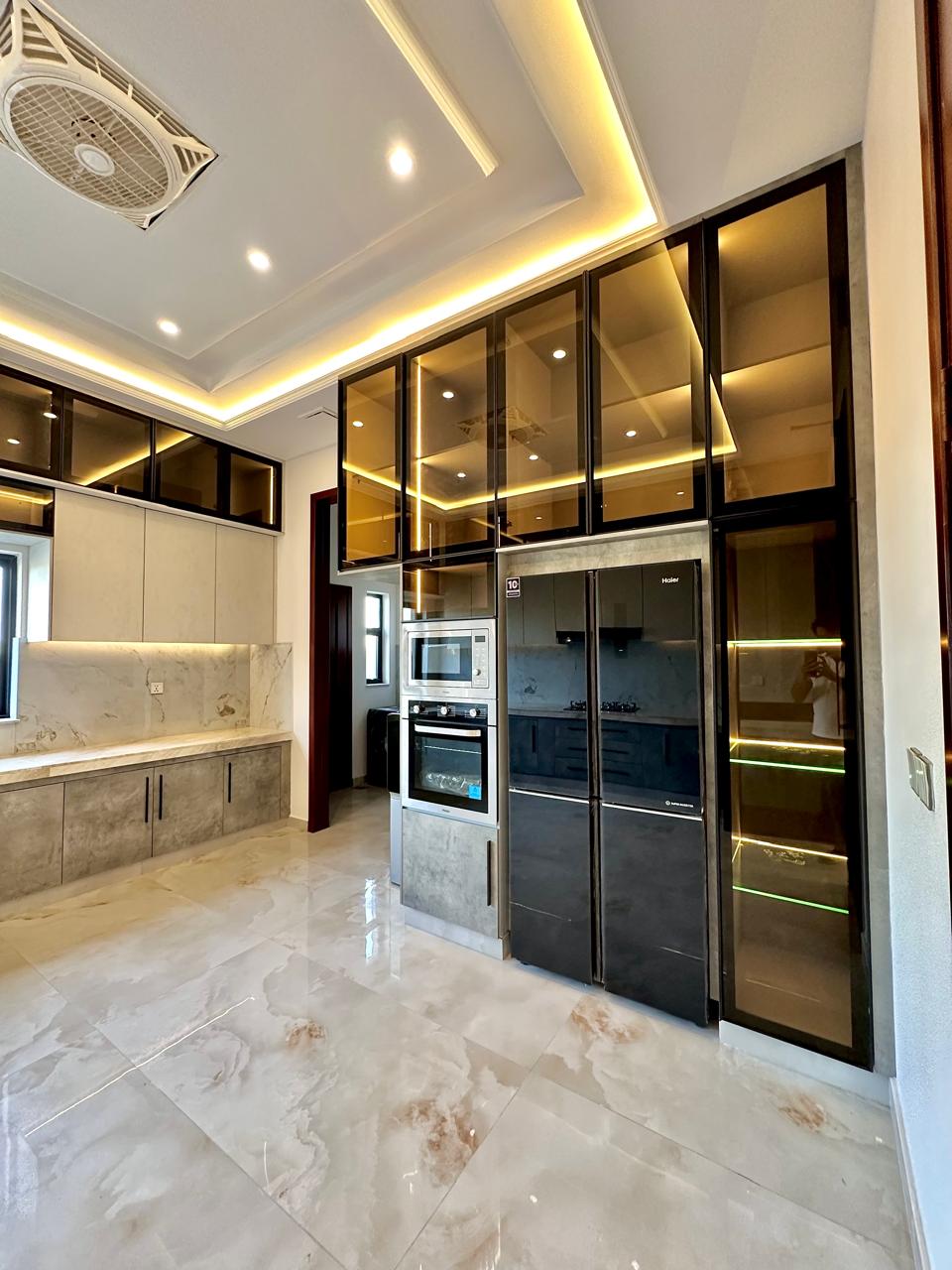 1 Kanal Corner Double Unit House for Sale in T Block, DHA Phase 7 Lahore
