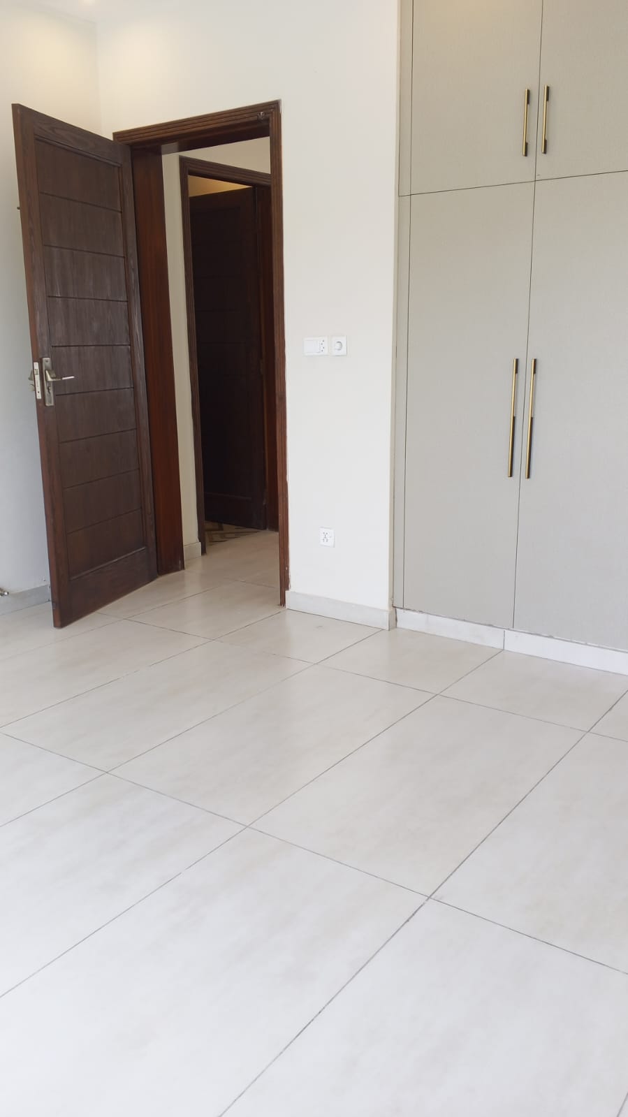 8 Marla Brand New House for Sale in DHA Phase 8 Lahore