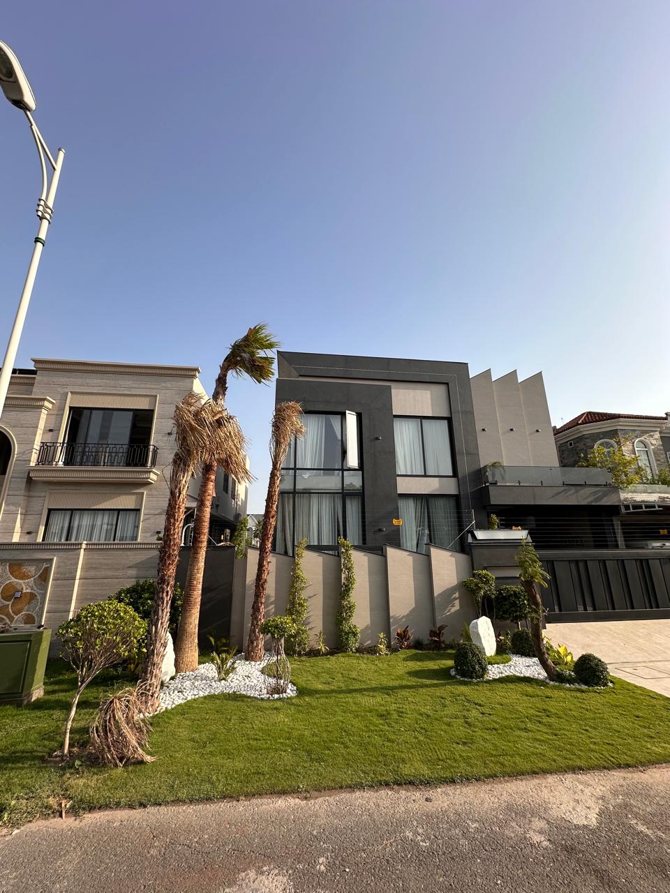 1 Kanal Fully Furnished Designer House for Sale in T Block, DHA Phase 7 Lahore