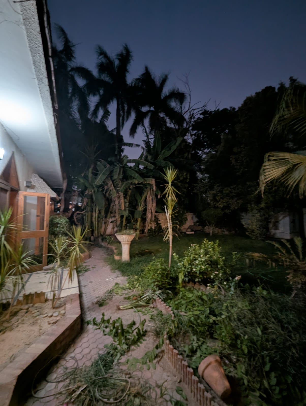 2 Kanal House for Sale on Arif Jan Road, Lahore Cantt