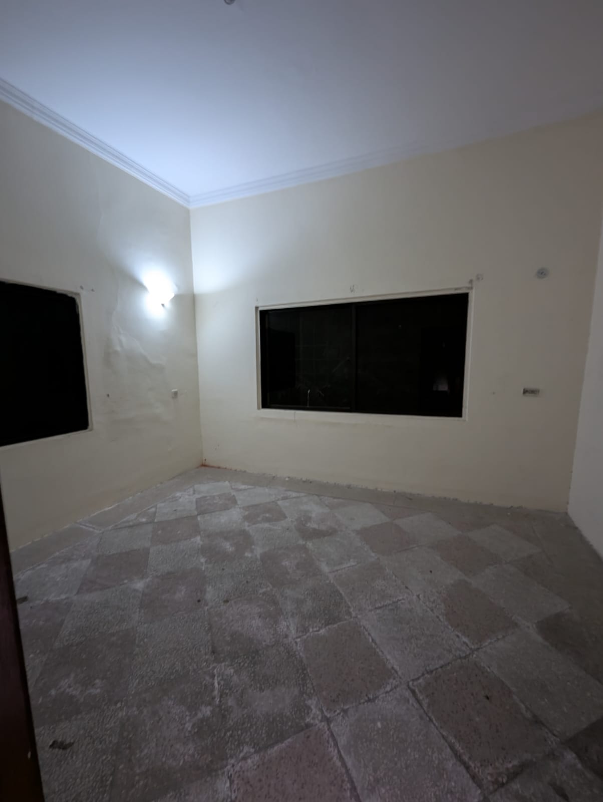 2 Kanal House for Sale on Arif Jan Road, Lahore Cantt