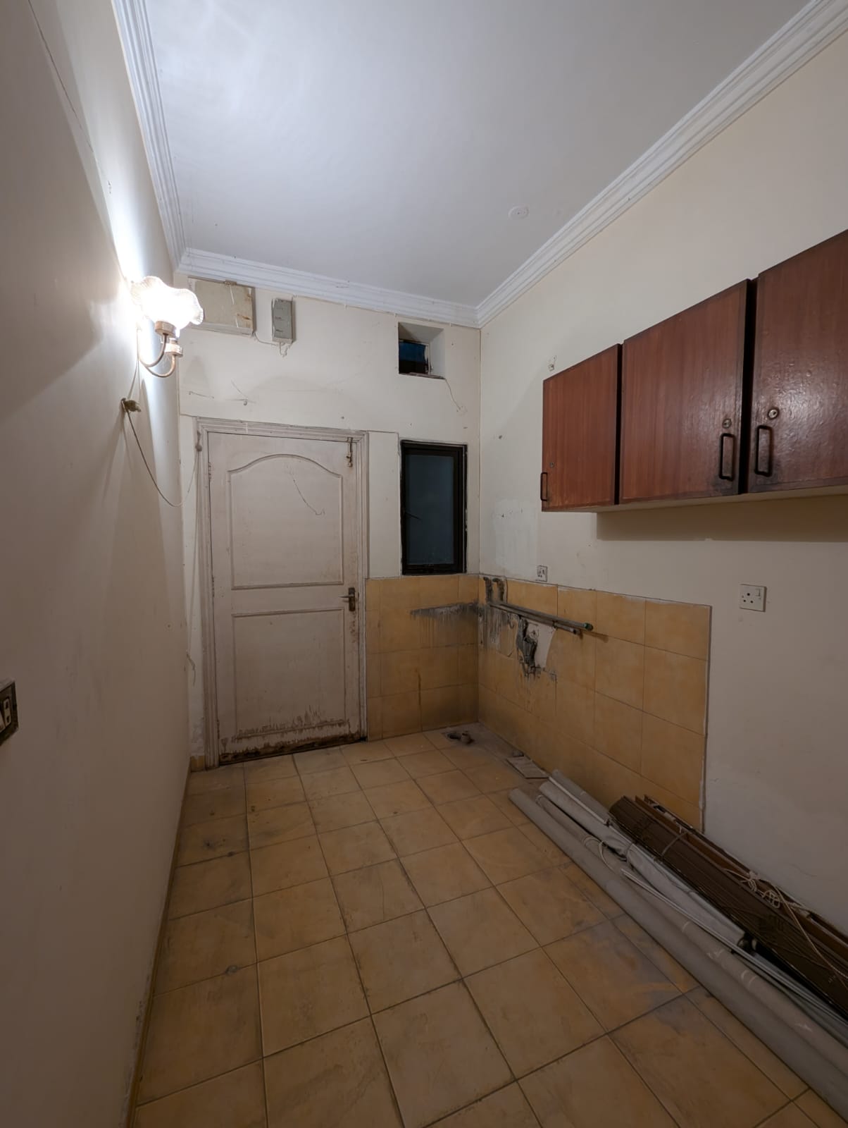 2 Kanal House for Sale on Arif Jan Road, Lahore Cantt