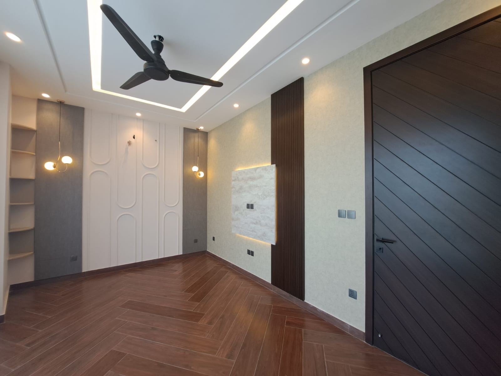 10 Marla Brand New Corner House for Sale in DHA Lahore
