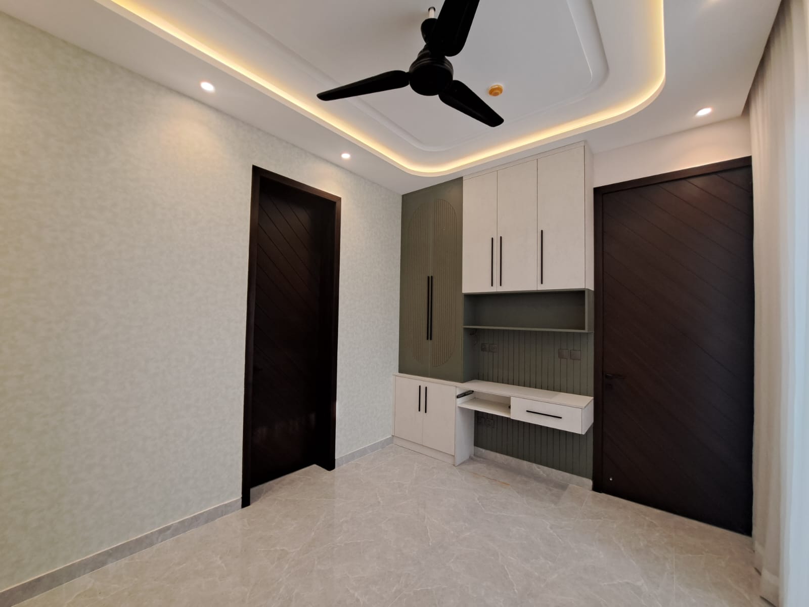 10 Marla Brand New Corner House for Sale in DHA Lahore
